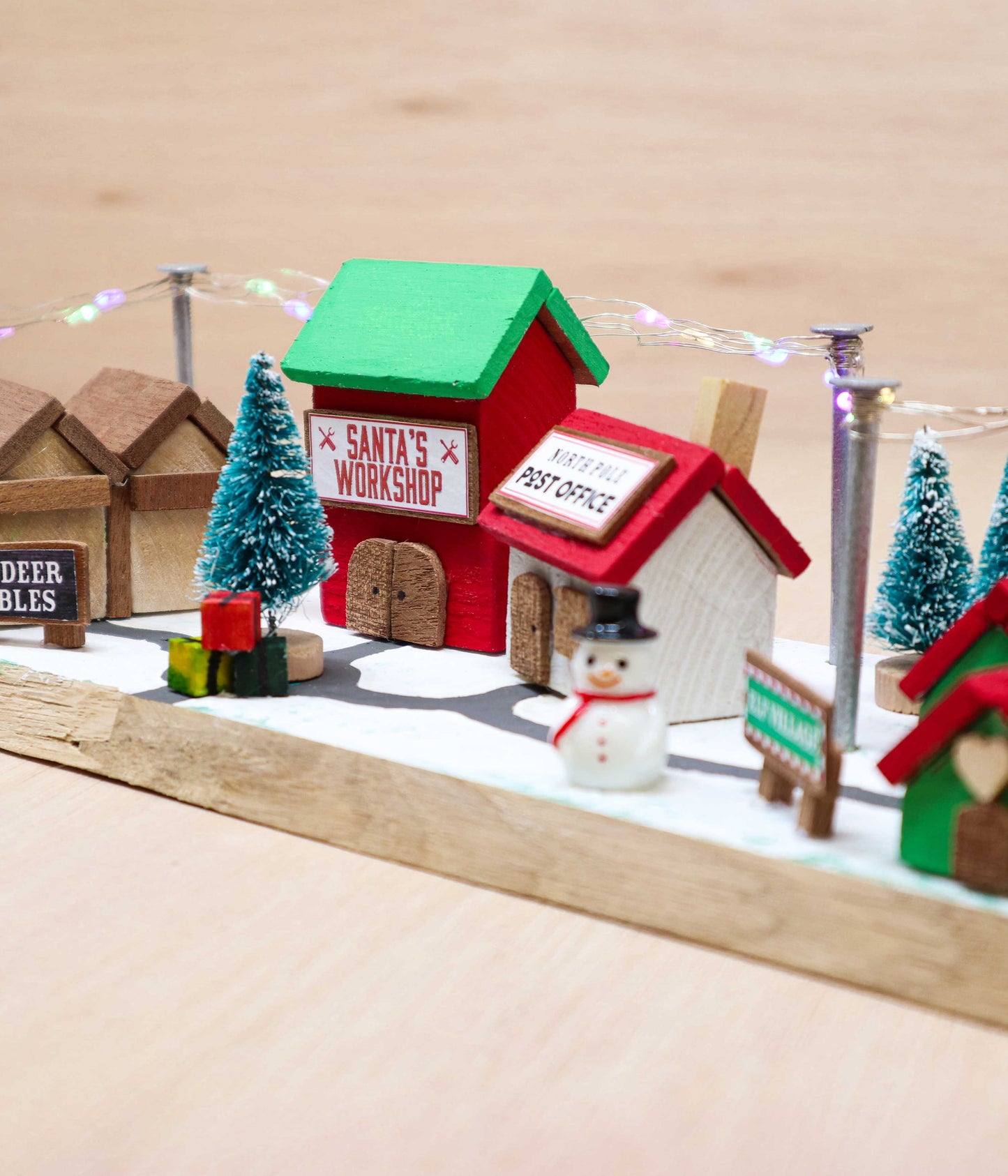 'Make 'n' Sip' Miniature Christmas Village (Adults)