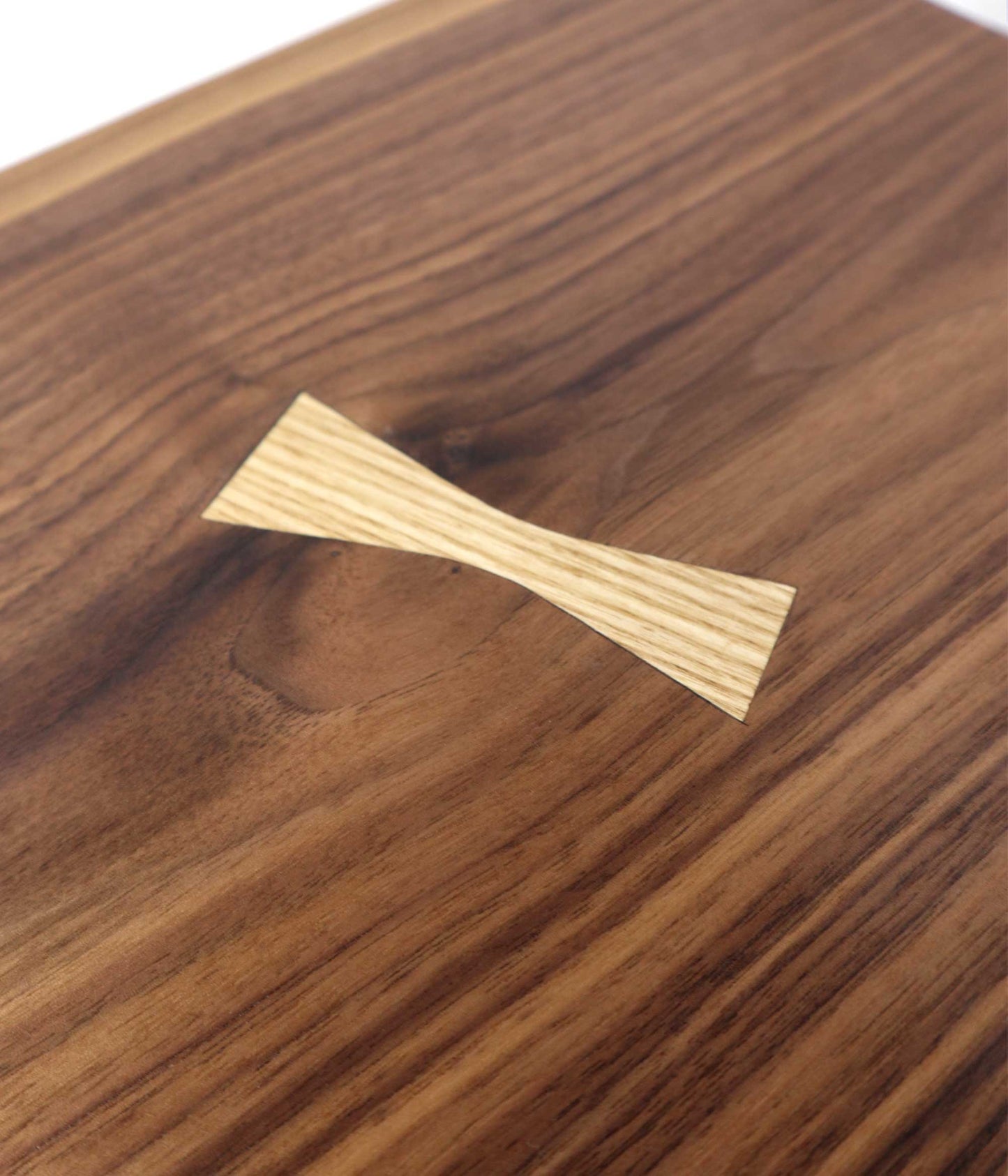 Large Live Edge Walnut Chopping Board