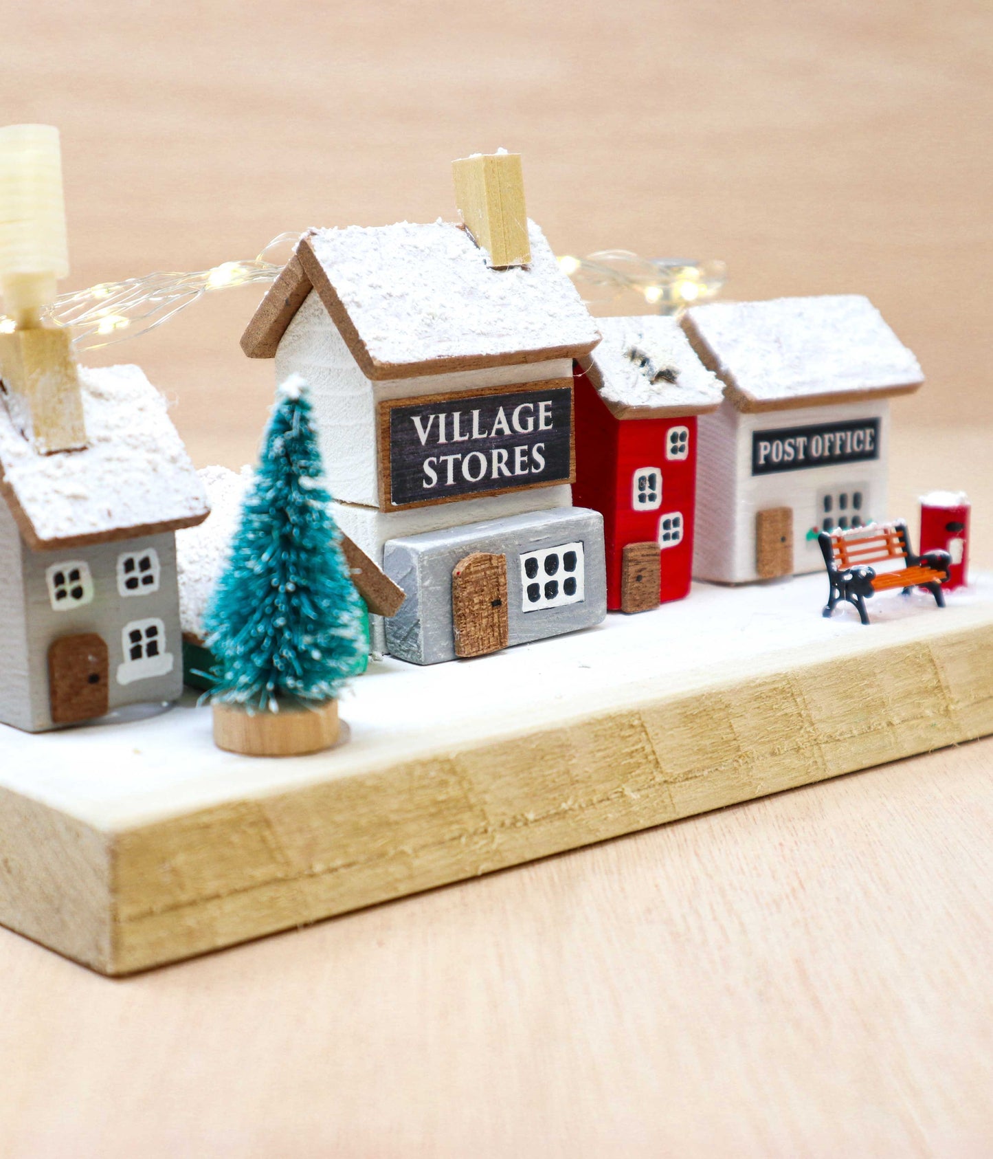 'Make 'n' Sip' Miniature Christmas Village (Adults)