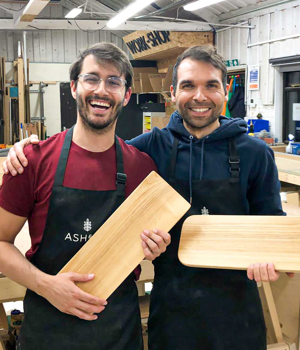 Experience woodwork at a beginners woodworking class at Ash & Co Workshops in Hampshire / Surrey.