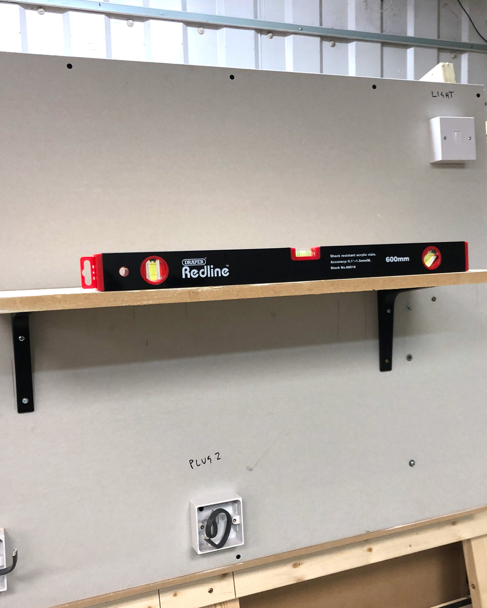 Learn how to put up a straight shelf in a fun one-day beginners DIY class