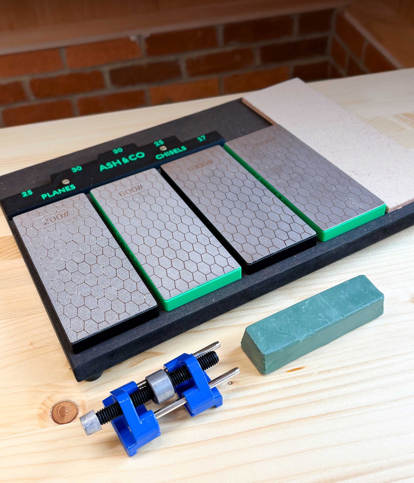 Diamond Sharpening System with Video Masterclass