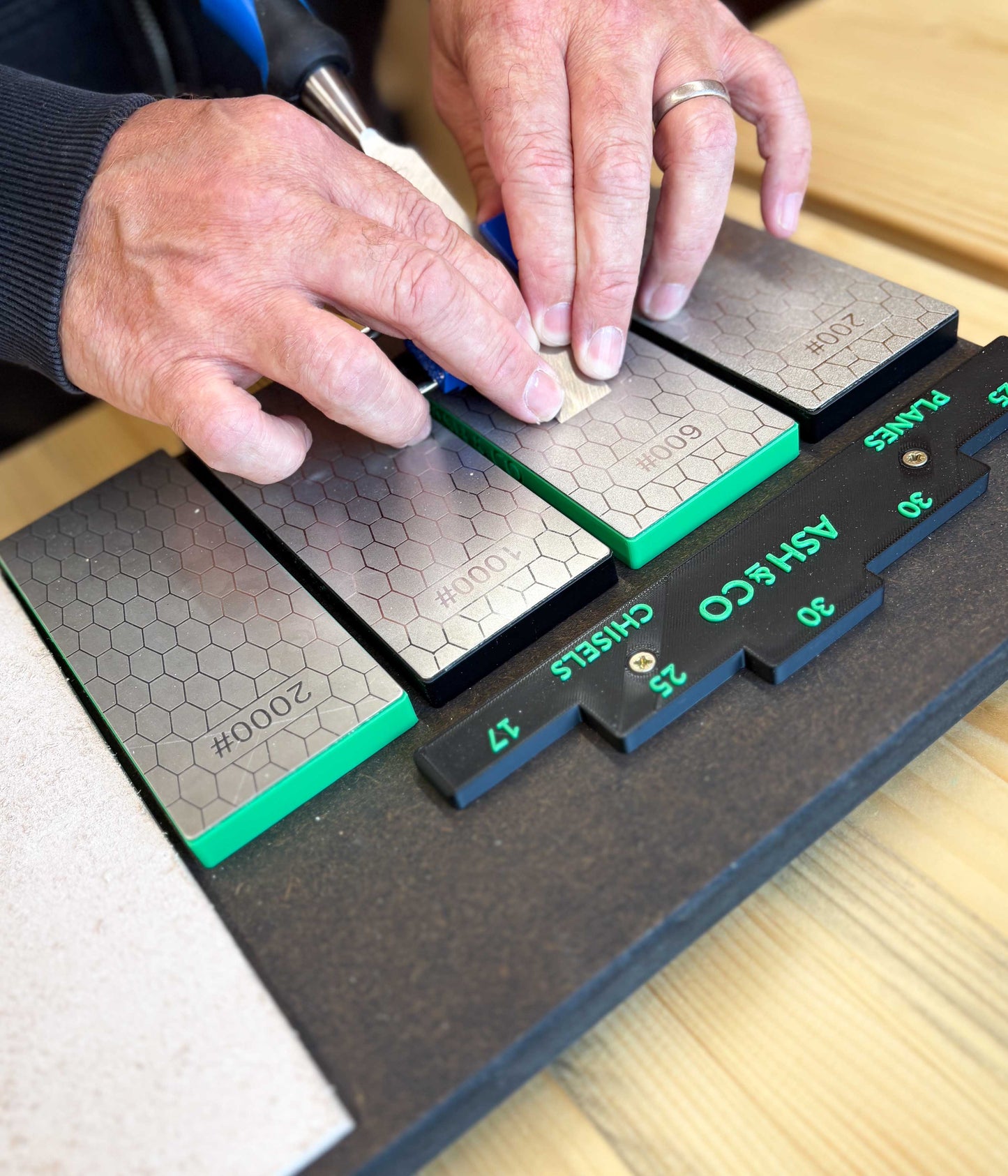 Diamond Sharpening System with Video Masterclass