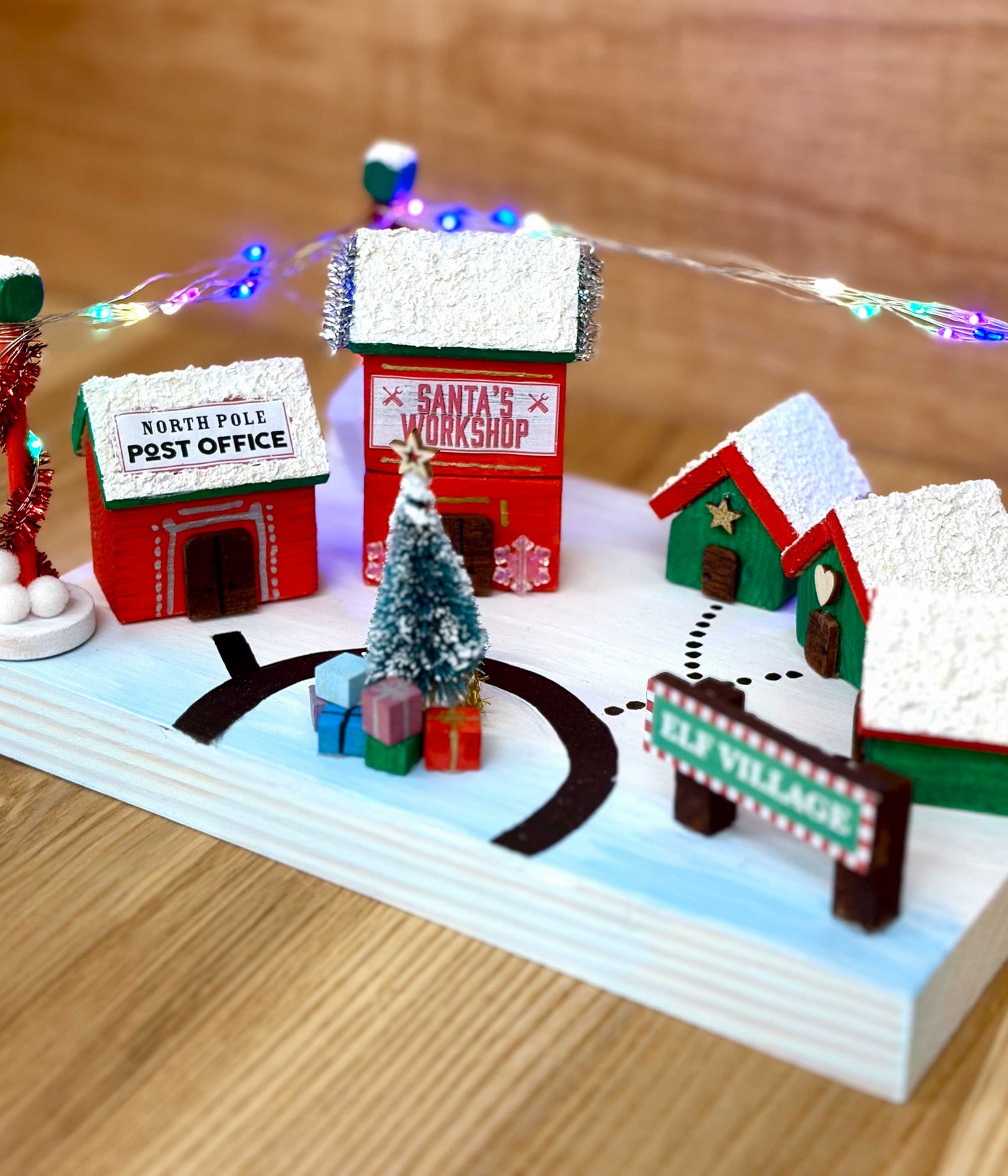 'Make 'n' Sip' Christmas Craft Evening