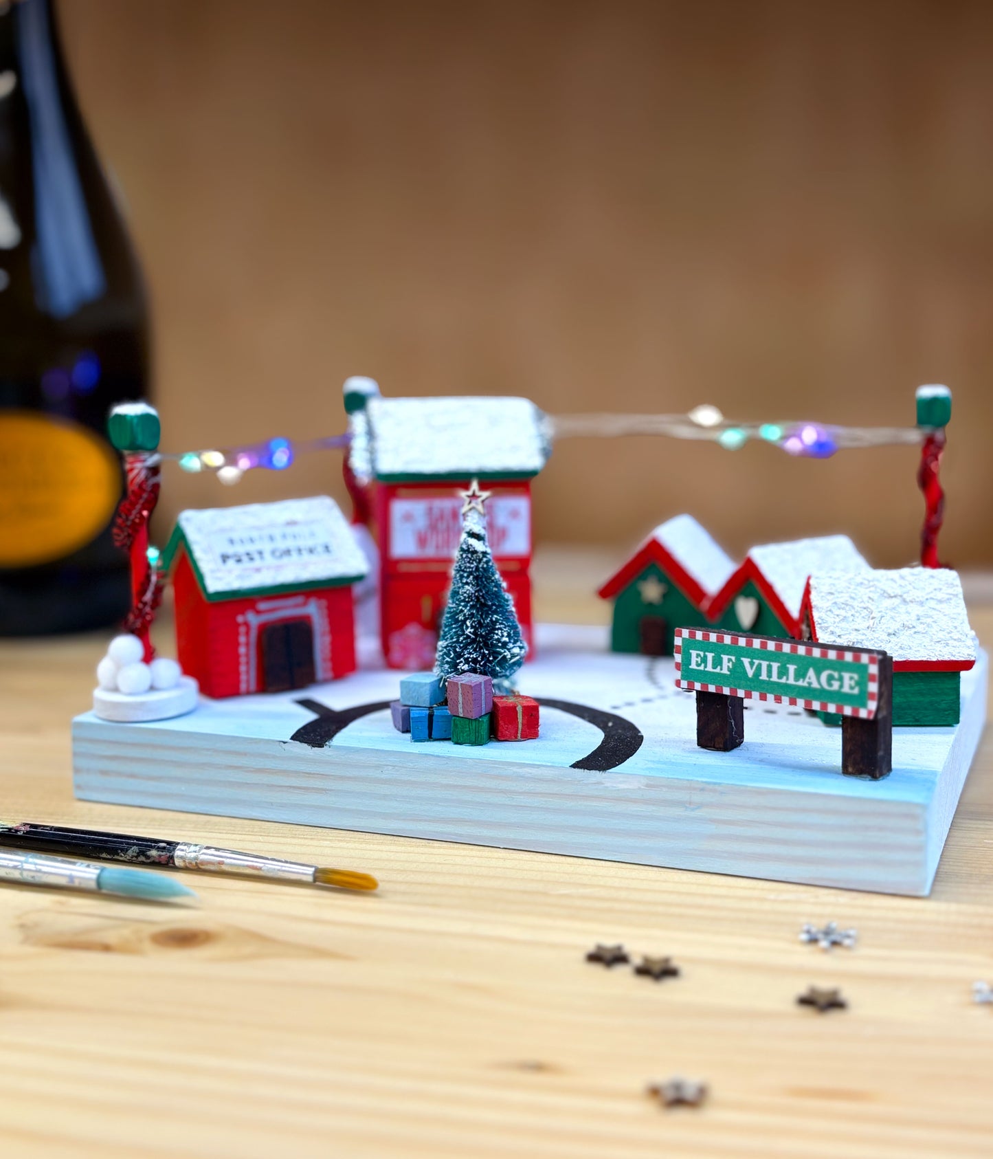 'Make 'n' Sip' Christmas Craft Evening - Save 25%!