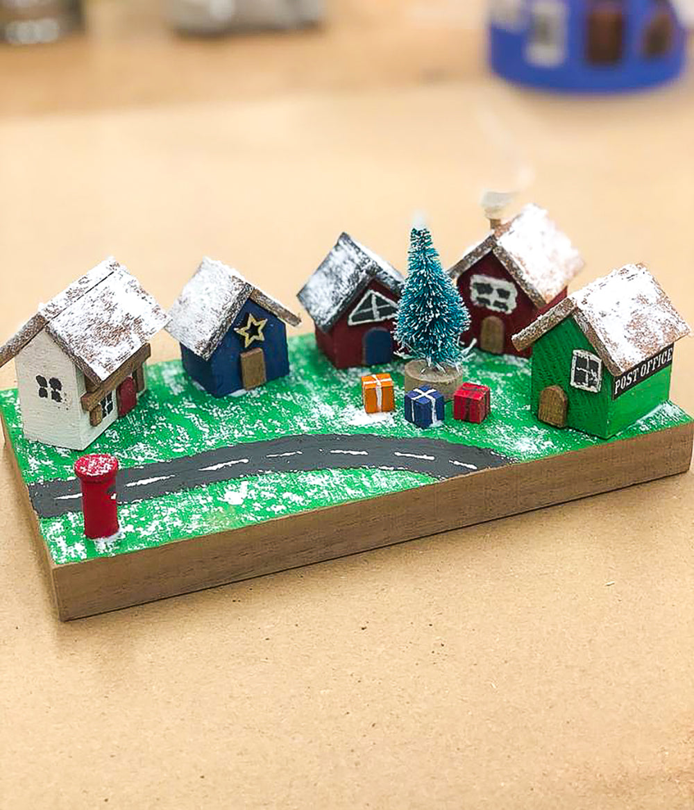 'Make 'n' Sip' Christmas Craft Evening