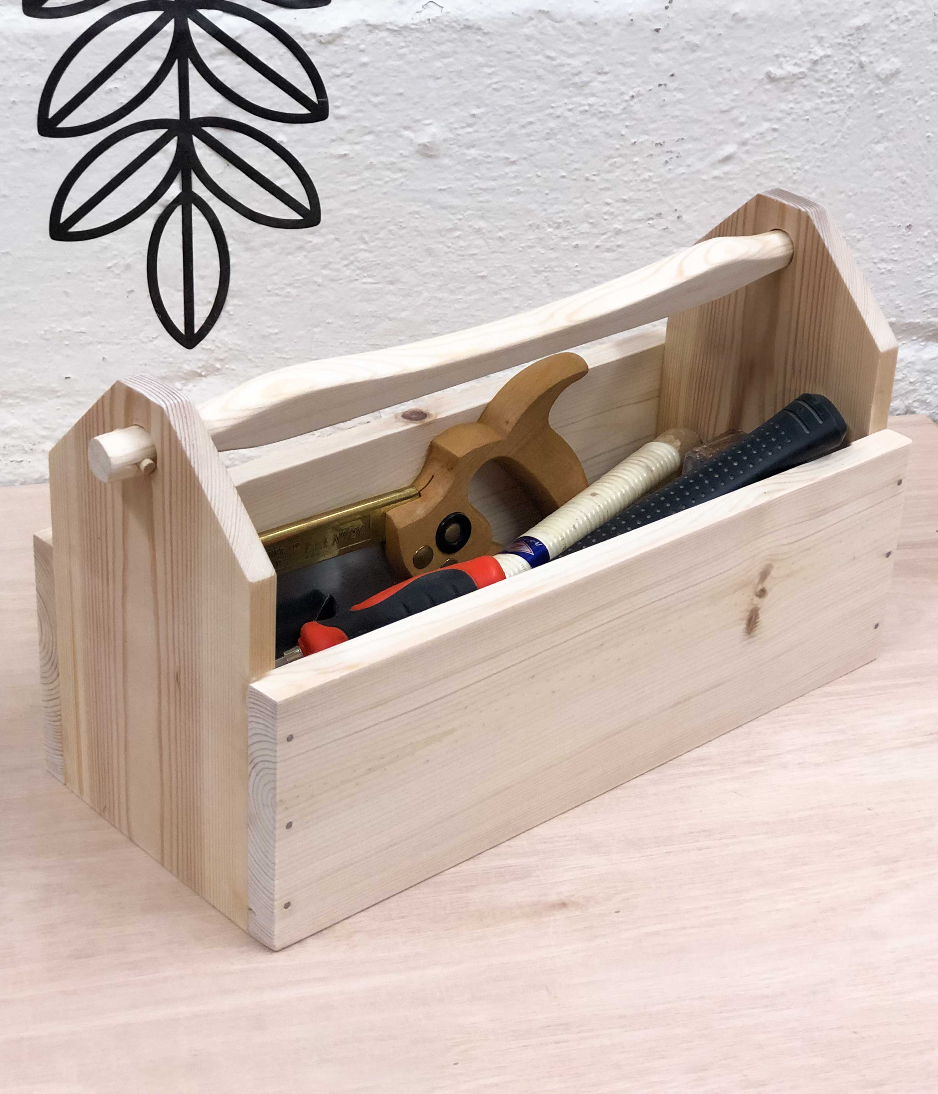 Make a Wooden Tool Box – Ash & Co. Workshops