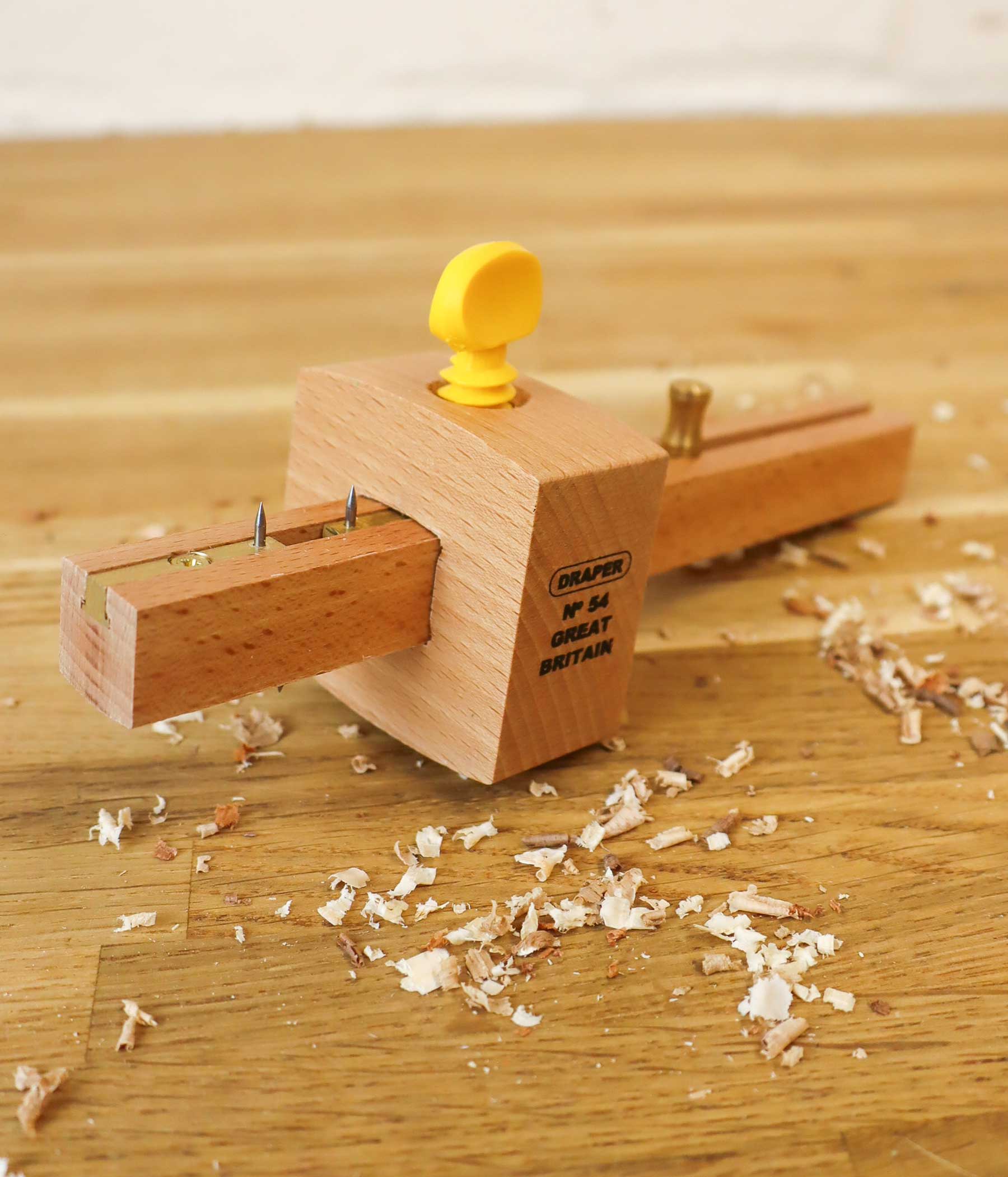 Learn how to use a marking gauge with the Ash & Co Ultimate Beginners Woodworking Tool Set - Stage Two