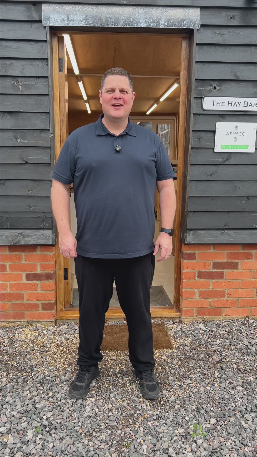 Jonty from Ash & Co Workshops welcomes you to the DIY in a Day course